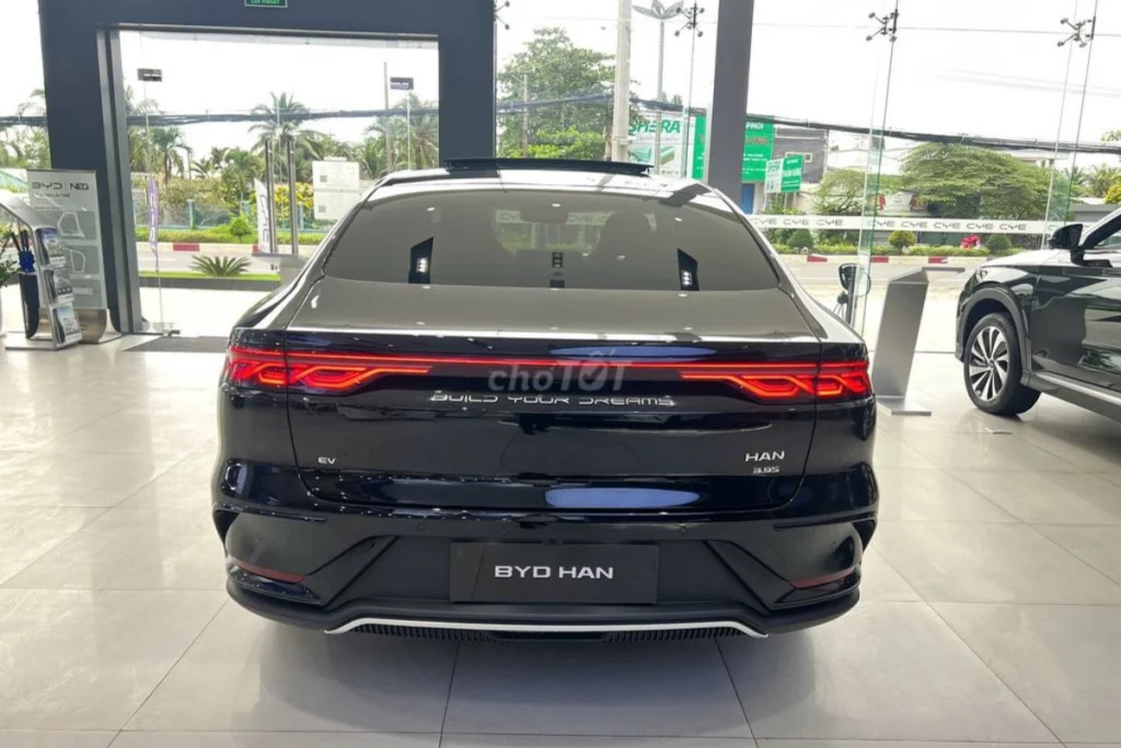 review BYD Han hình 2
