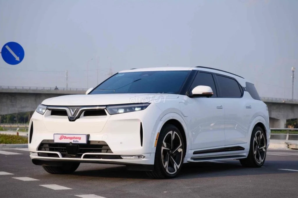 VF9 đi được bao nhiêu km hình 2