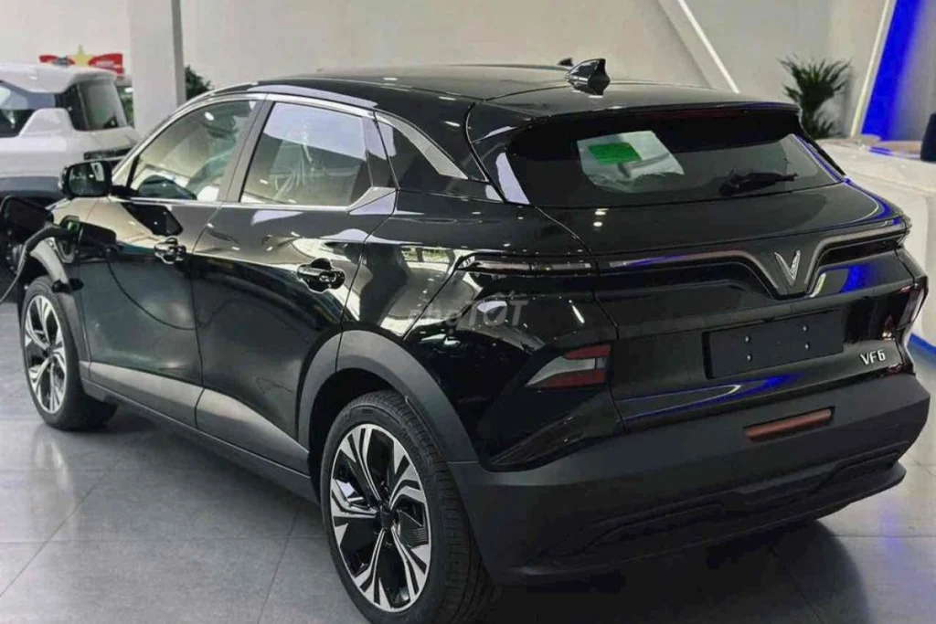 VF6 đi được bao nhiêu km hình 2