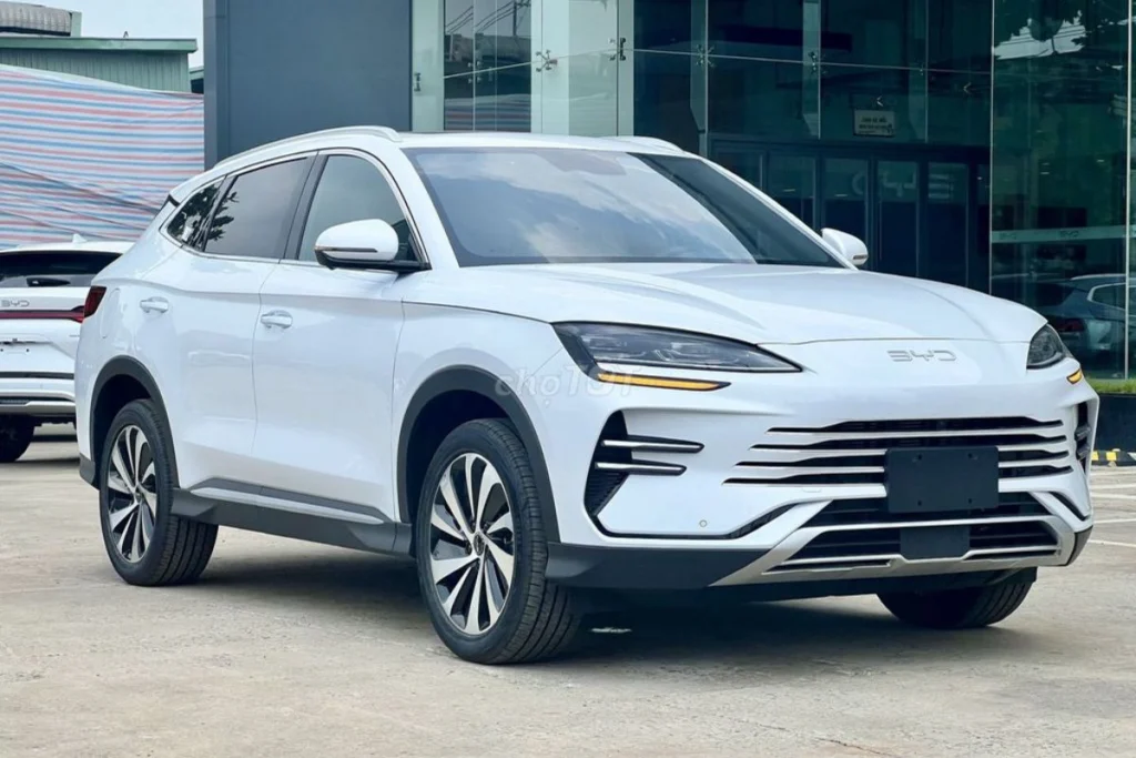 BYD Sealion 6 đi được bao nhiêu km hình 1