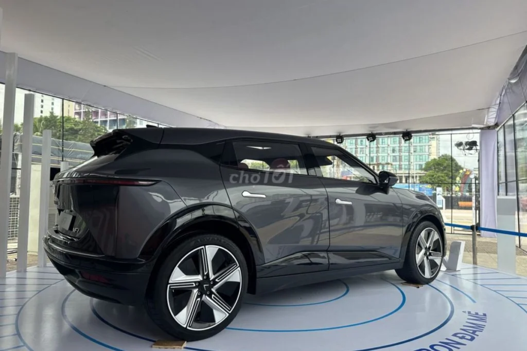 bảng màu xe VF7 hình 2