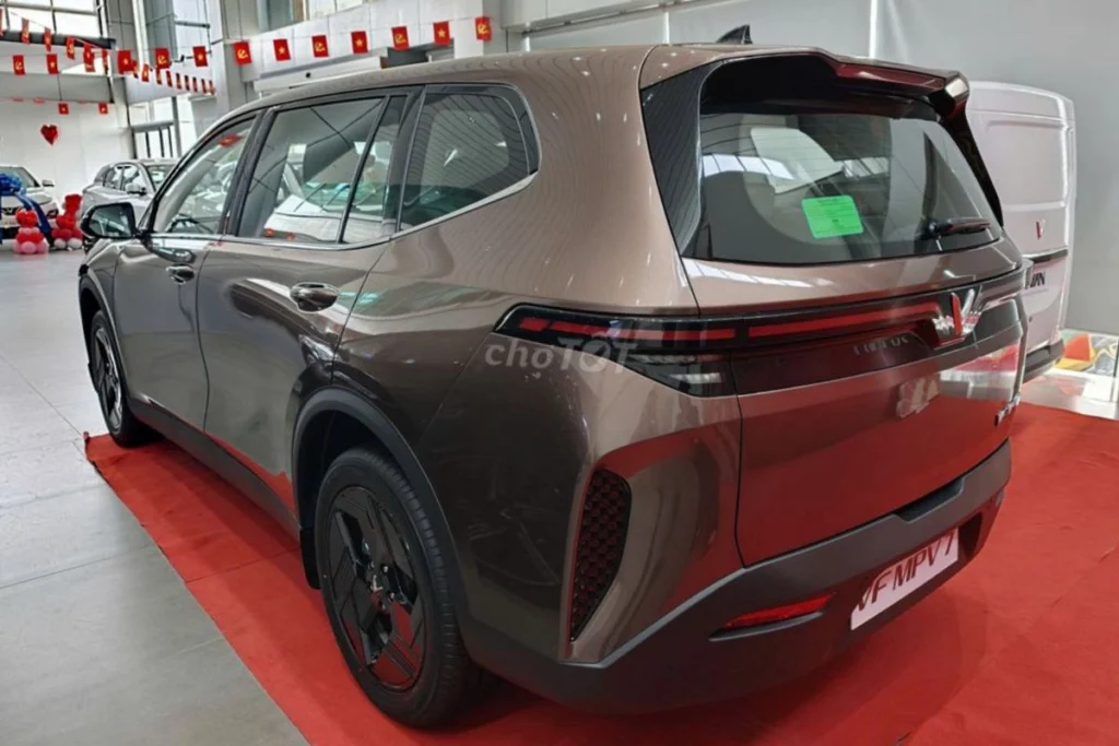 bảng màu xe VinFast VF MPV 7 hình 2
