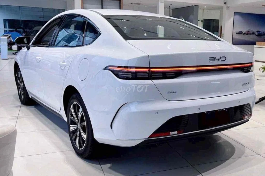 BYD Seal 5 mấy chỗ hình 2