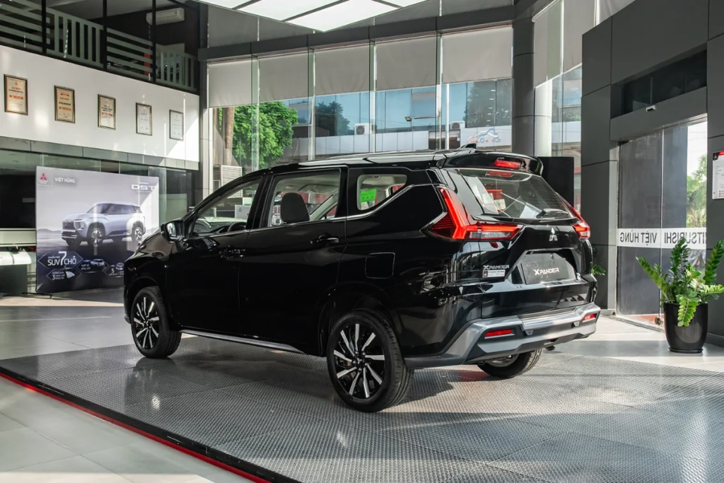 thông số kỹ thuật xe Mitsubishi Xpander hình 3