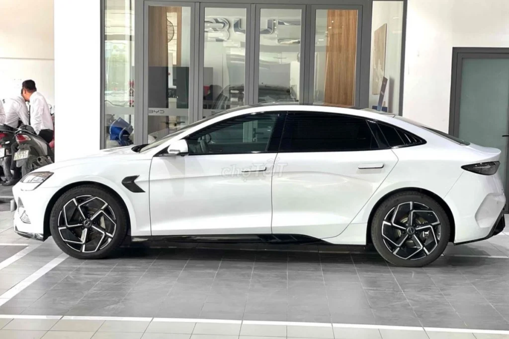 kích thước BYD Seal hình 2