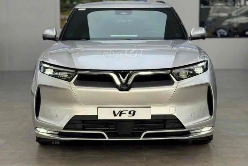 so sánh VF9 Eco và VF9 Plus hình 1