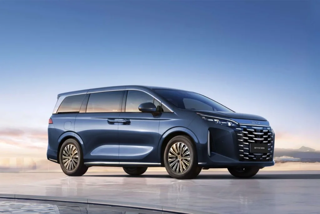 BYD M9 mấy chỗ