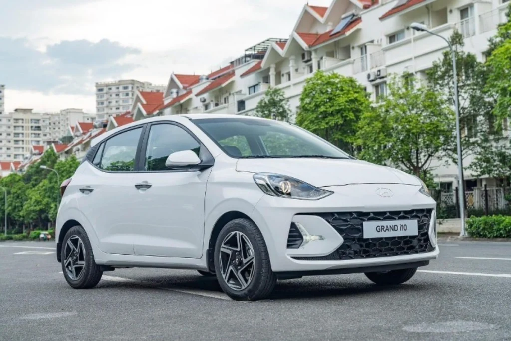 Bình xăng xe Hyundai i10 hình 2