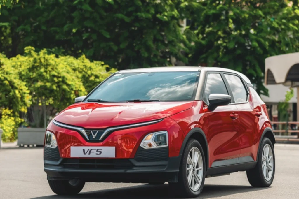 Người dùng đánh giá VF5 hình 3