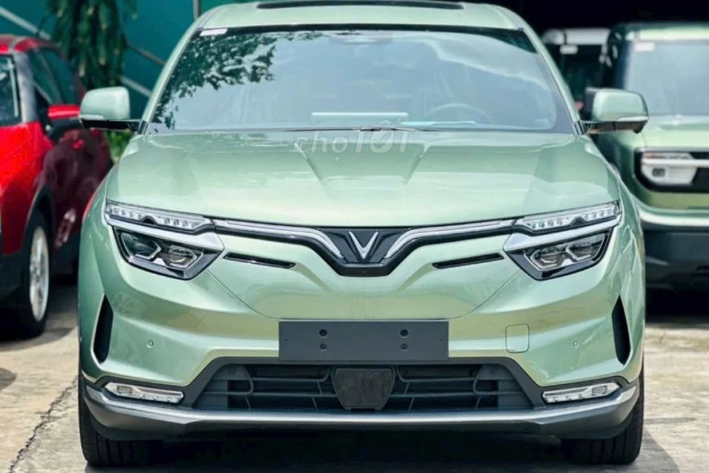 người dùng đánh giá VF8 hình 1