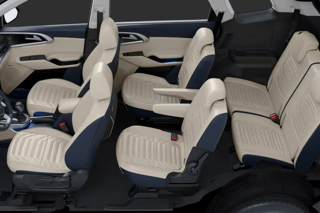 nội thất Kia Carens hình 2
