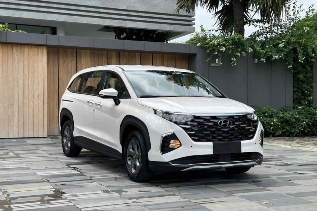kích thước xe Hyundai Custin hình 3