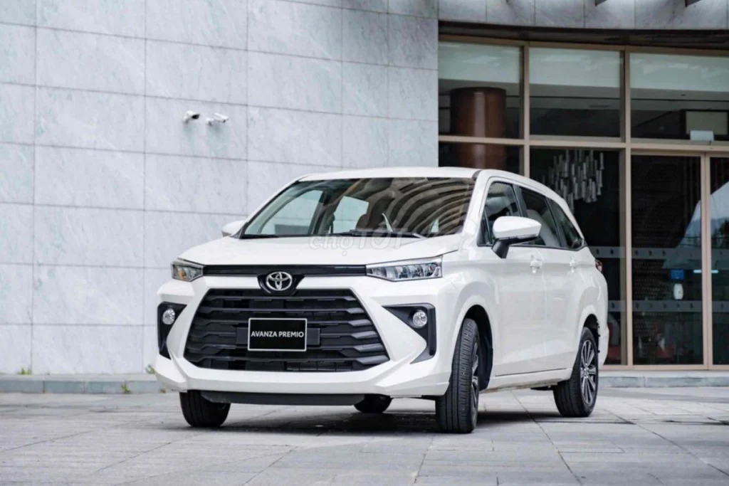 xe Toyota Avanza Premio mấy chỗ hình 3
