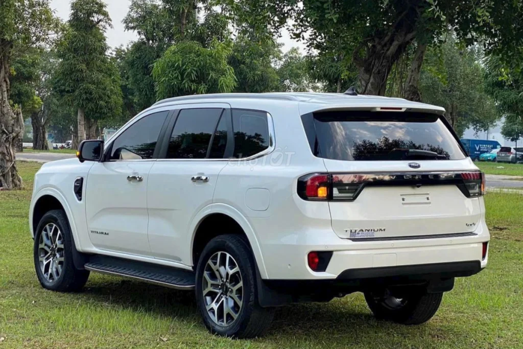 bình xăng xe Ford Everest hình 2