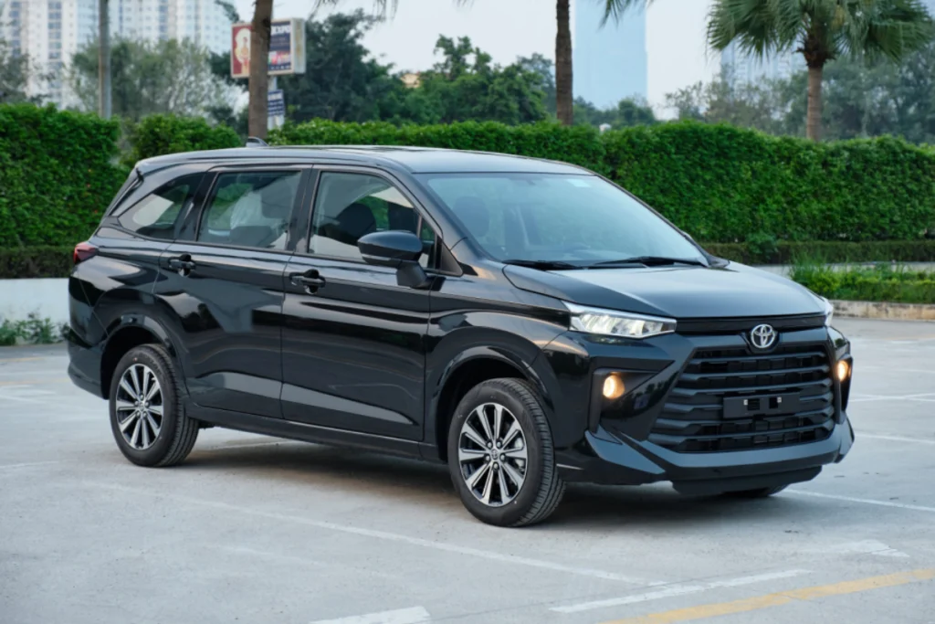 kích thước xe Toyota Avanza Premio hình 3