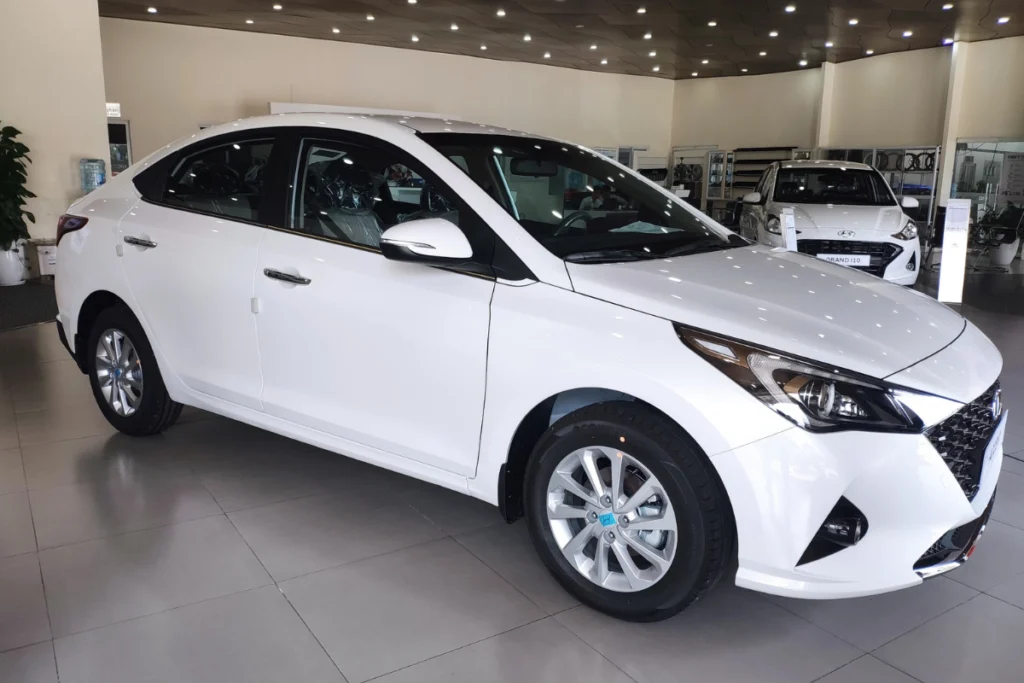 bình xăng xe Hyundai Accent hình 3