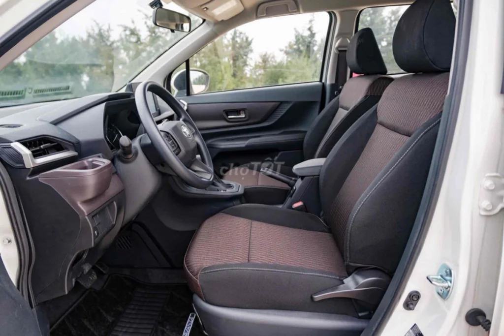 hướng dẫn sử dụng Toyota Avanza Premio hình 2