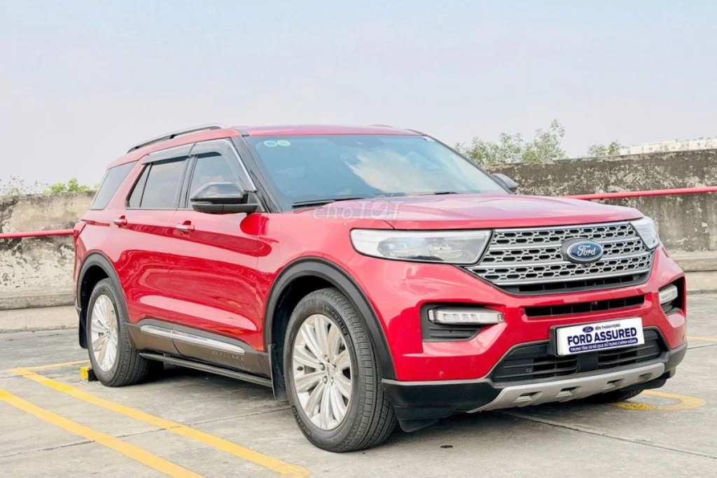 xe Ford Explorer mấy chỗ hình 2