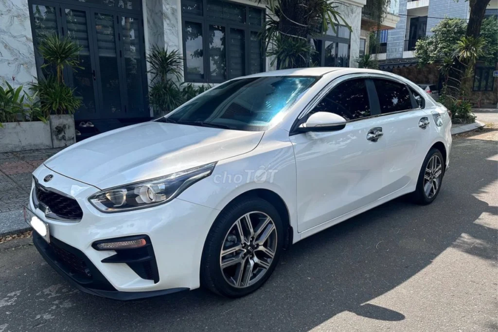 kích thước xe Kia Cerato
