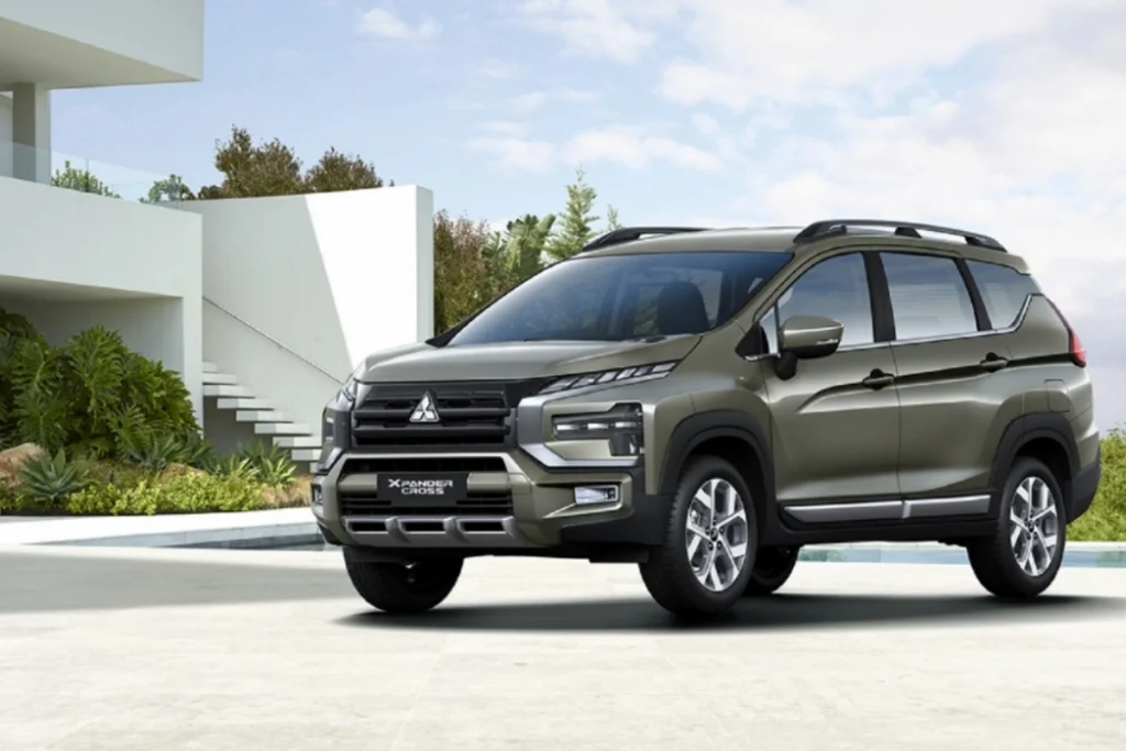 review xe Mitsubishi Xpander Cross hình 2