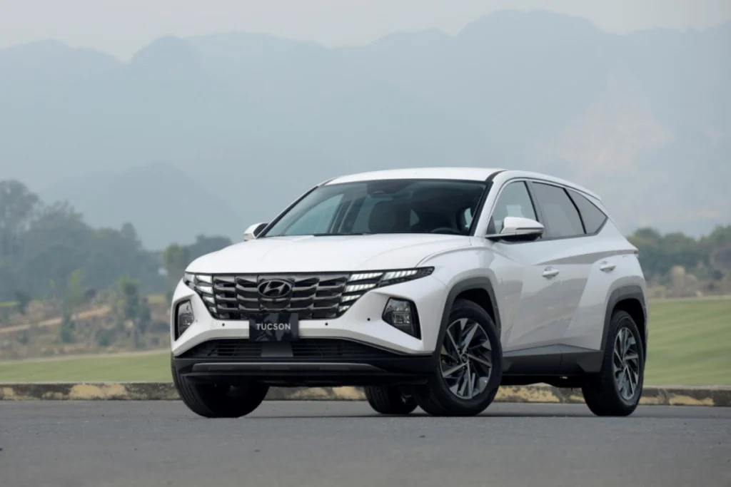 Bình xăng xe Hyundai Tucson bao nhiêu lít và đi được bao xa? bình xăng xe Hyundai Tucson