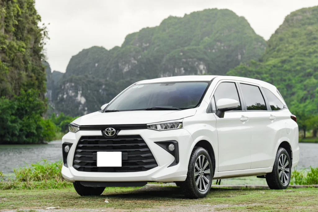 bảng màu xe Toyota Avanza Premio hình 2