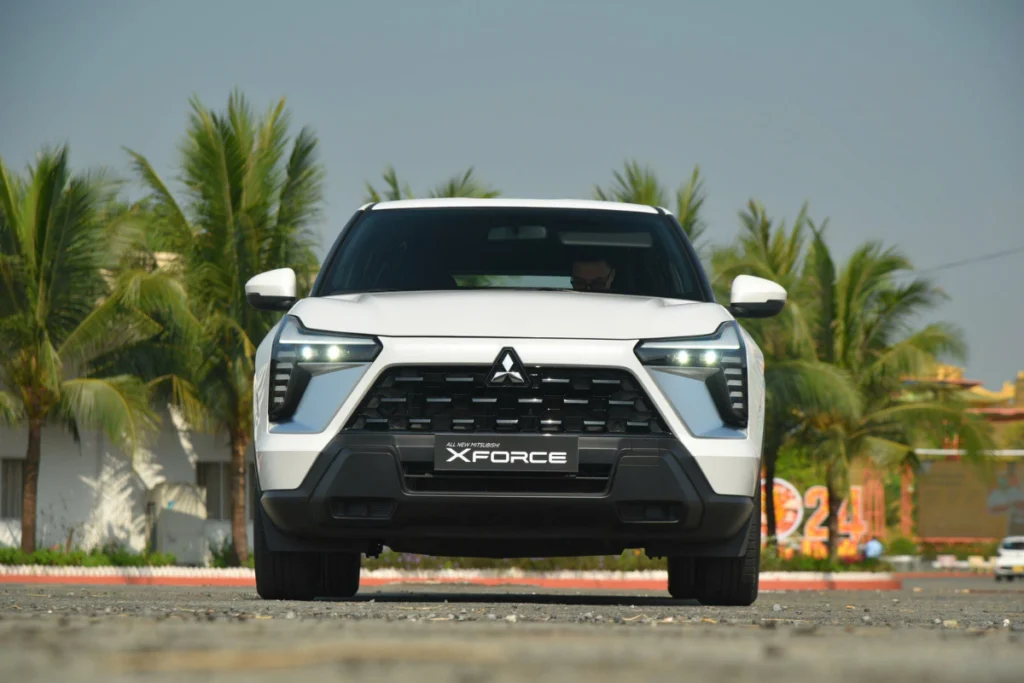 so sánh xe yaris cross và xforce hình 3