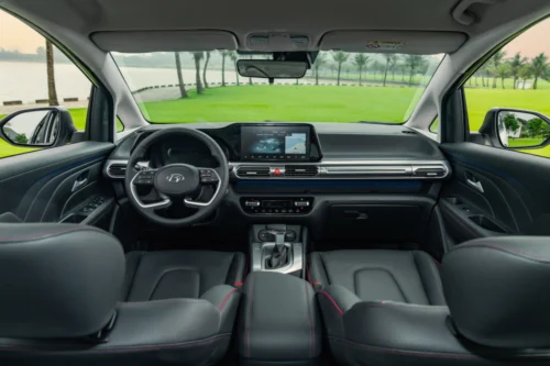 nội thất Hyundai Stargazer
