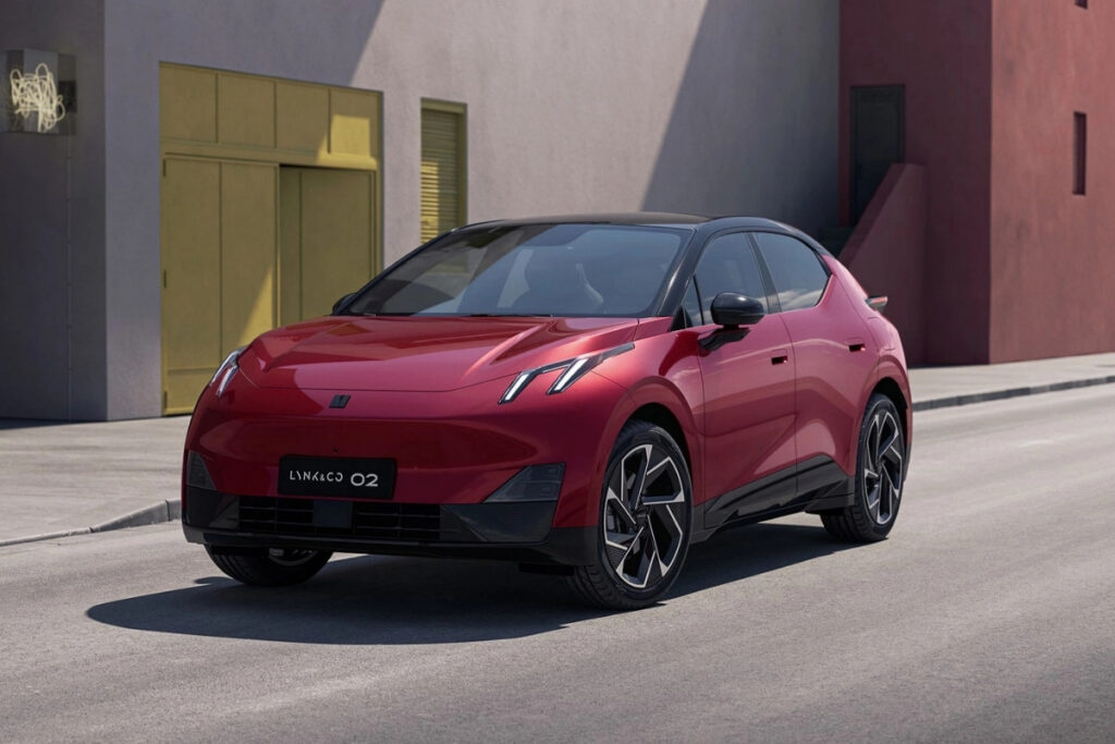 Lynk Co 02 ra mắt