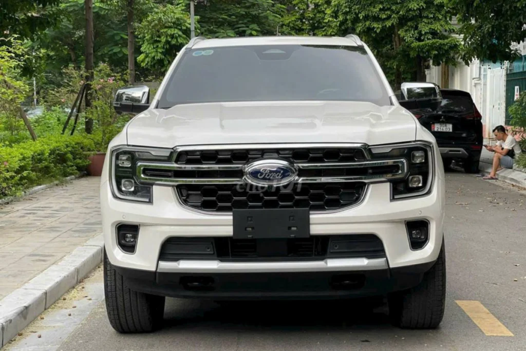 Bảng màu xe Ford Everest có mấy màu? Chọn màu hợp phong thủy bảng màu xe Ford Everest