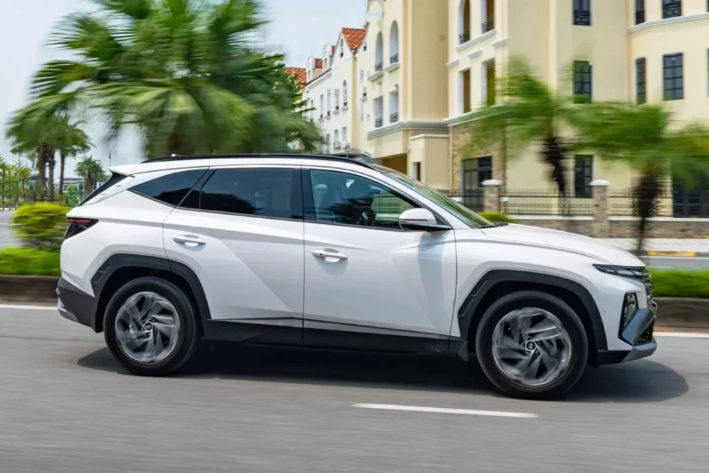 thông số kỹ thuật xe Hyundai Tucson hình 3