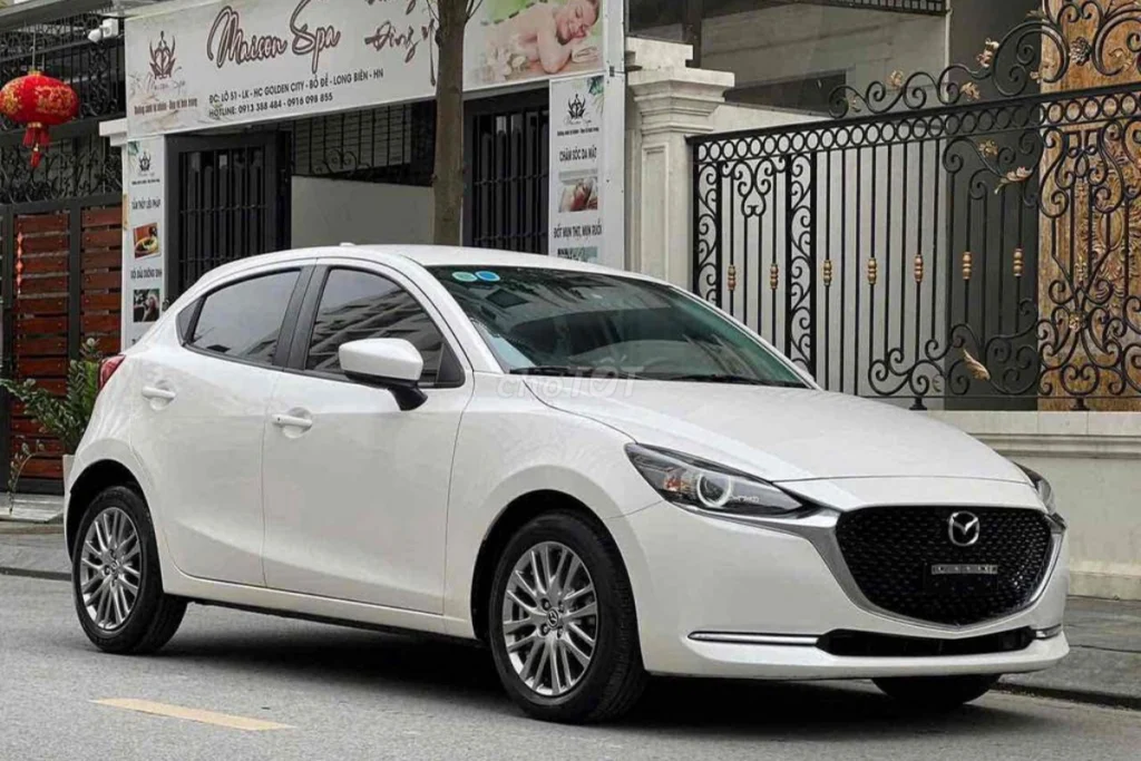 bảng màu xe Mazda 2 hình 2