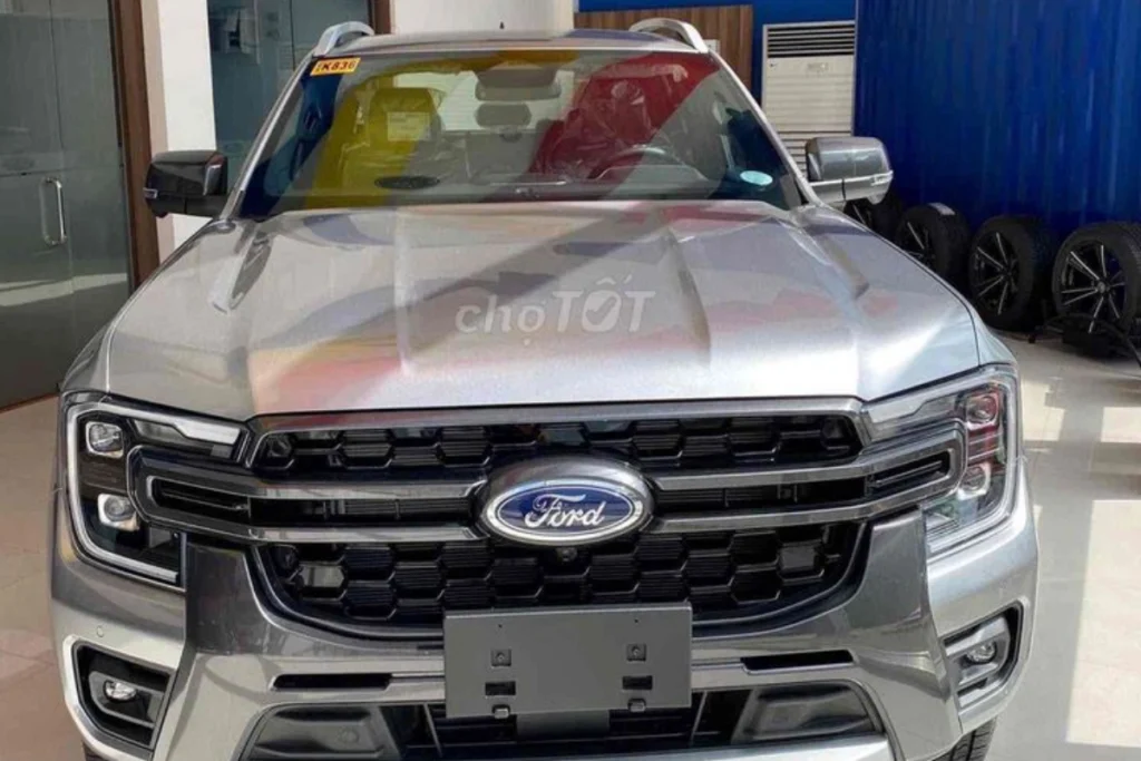 nội thất Ford Ranger hình 3