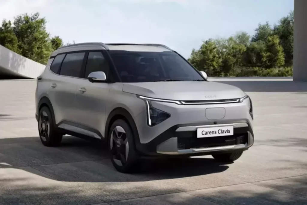 kích thước xe Kia Carens hình 3