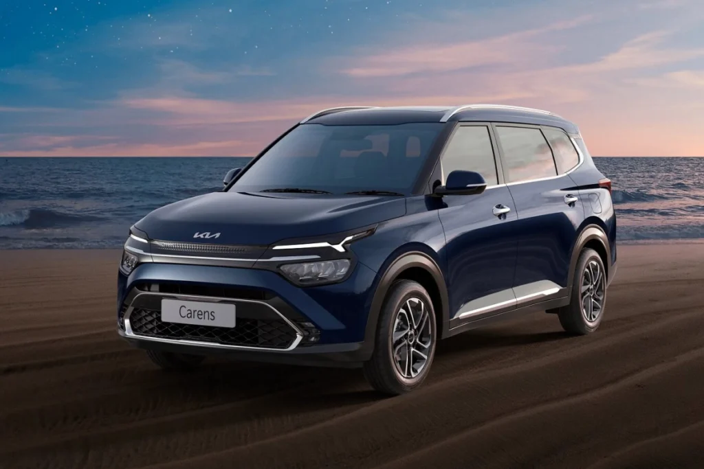 so sánh Toyota Veloz và Kia Carens hình 2
