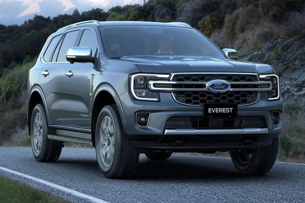so sánh Everest Sport và Titanium hình 2
