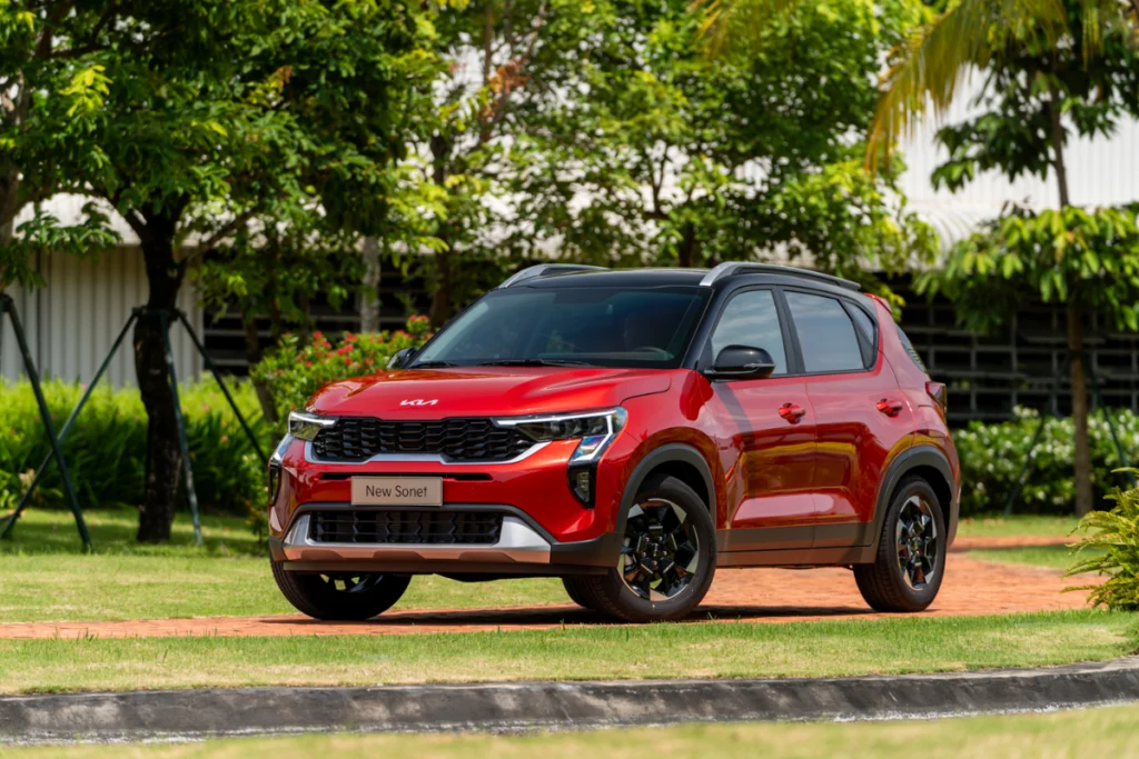 so sánh Kia Sonet bản Deluxe và Luxury hình 3