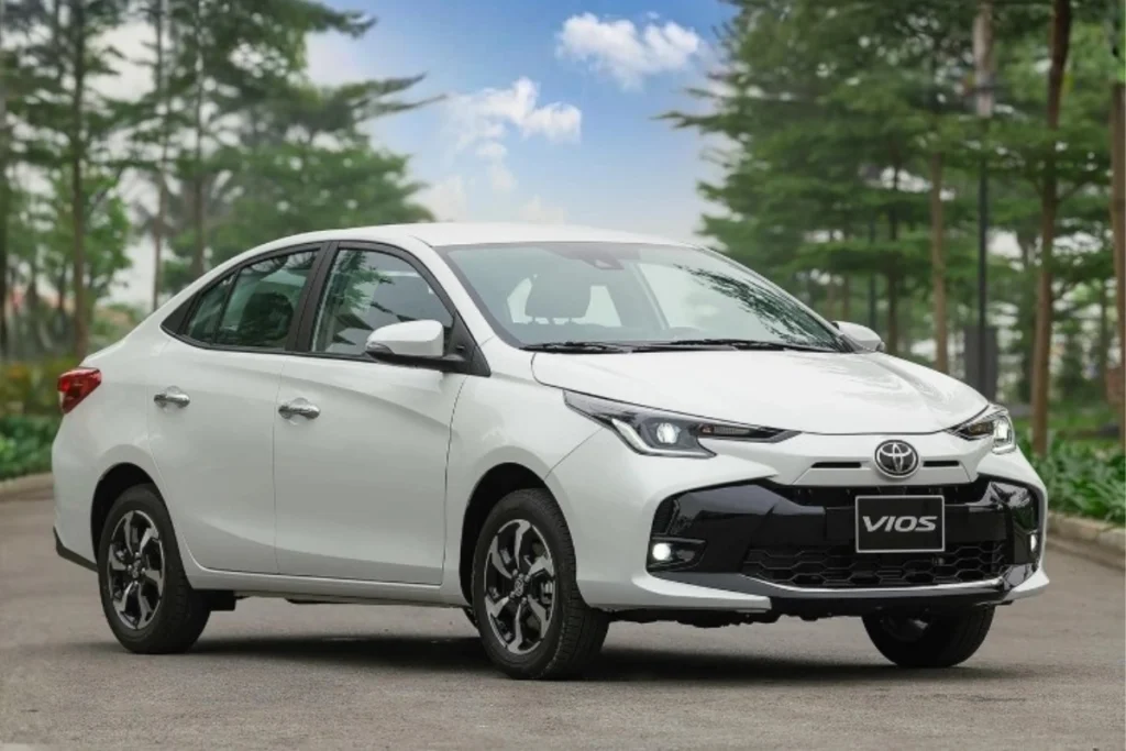 so sánh Wigo và Vios hinh 3