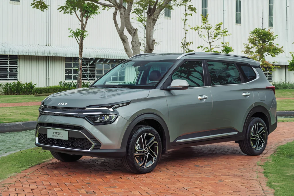 xe Kia Carens mấy chỗ