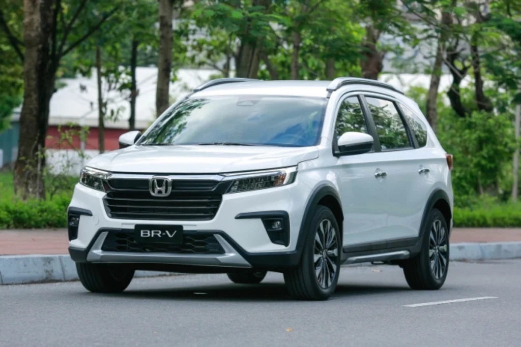 so sánh Honda BRV và HRV hinh 2