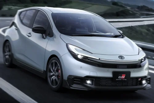 Aqua GR Sport ra mắt