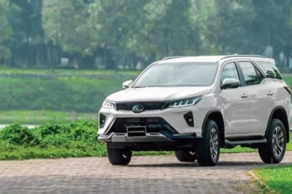 Fortuner khai tử bản máy dầu hình 2