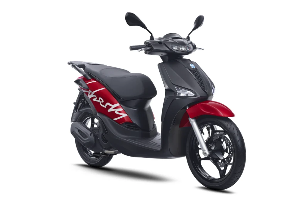 xe Liberty có mấy màu hình 3