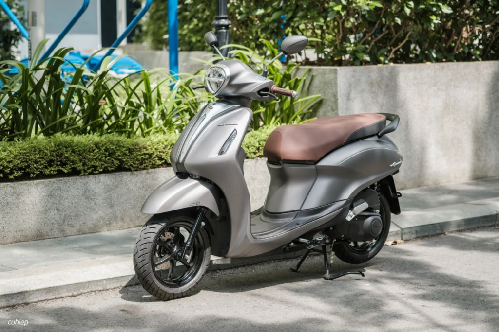 thông số xe Grande