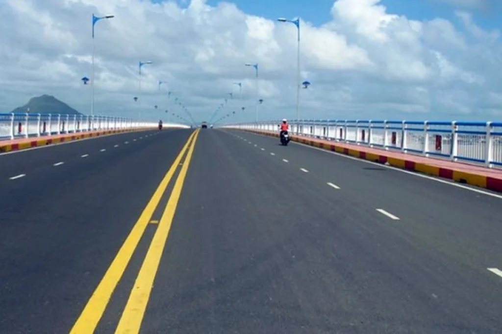 phân biệt vạch kẻ đường hình 2