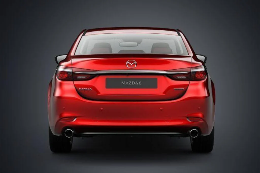 người dùng đánh giá Mazda 6 hinh 3