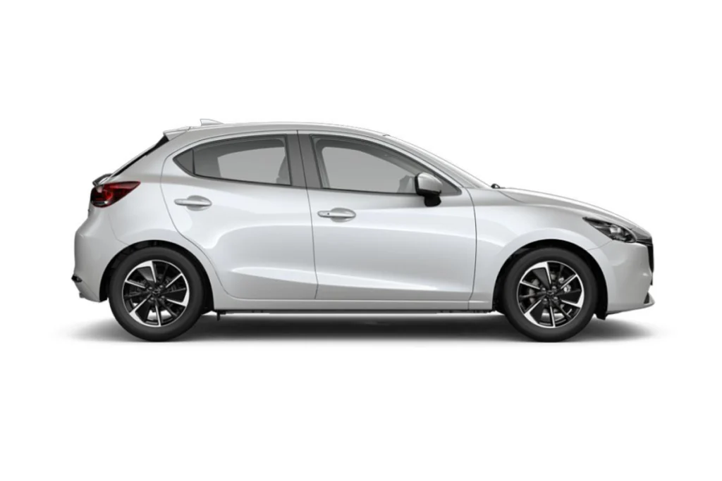 người dùng đánh giá Mazda 2 hinh 2